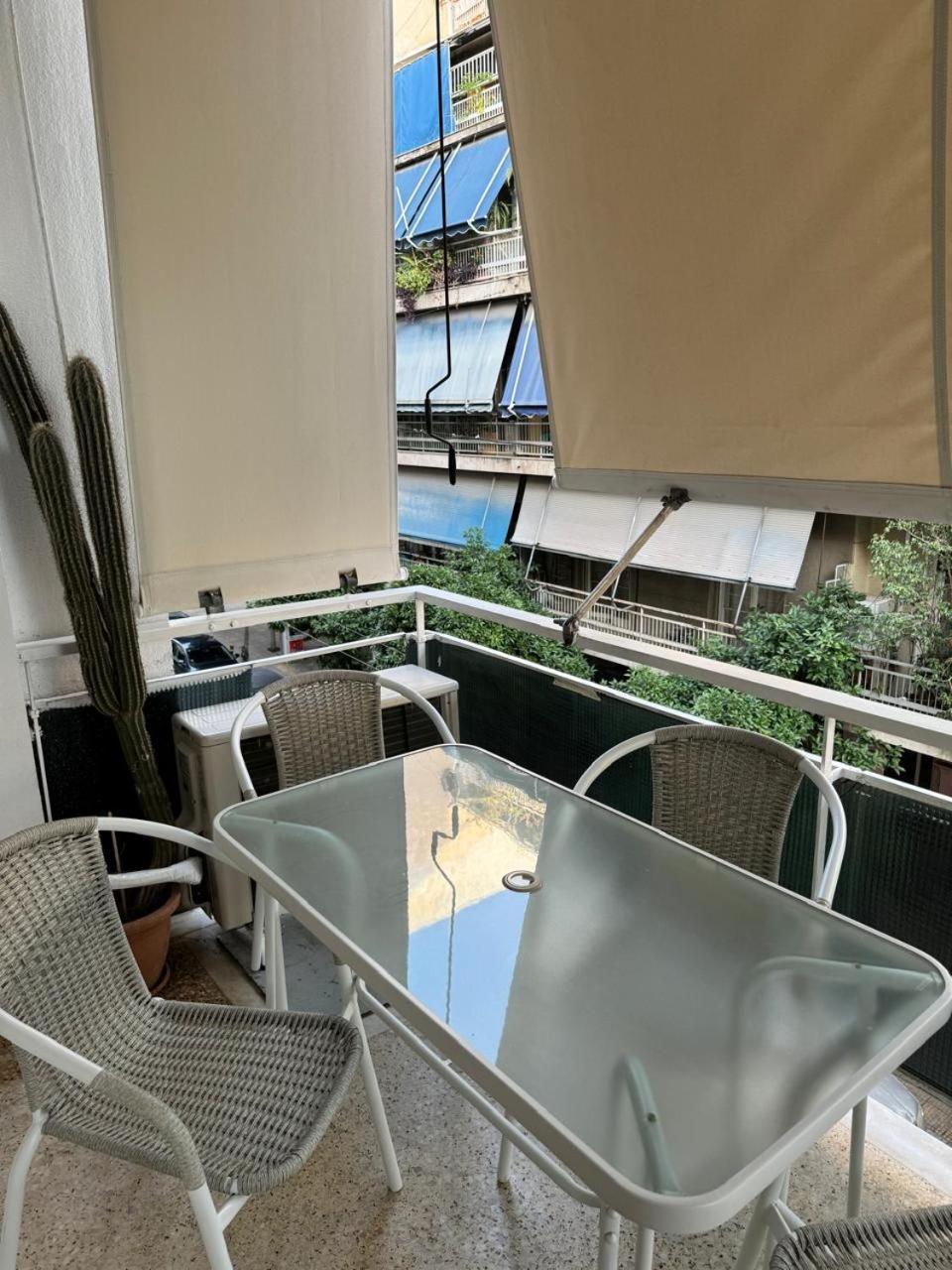 2nd Floor In Koukaki Apartment *